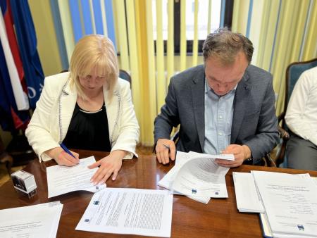 Svečani podpis pogodbe o izgradnji kanalizacije 1